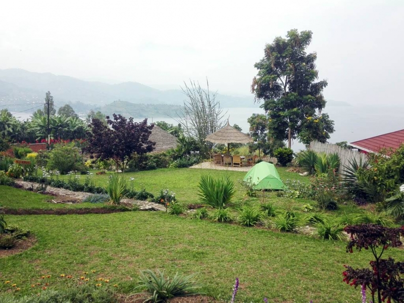 Bei der INZU-Lodge in Rubavu, Ruanda, haben wir natürlich wieder unser Zelt aufgeschlagen!
